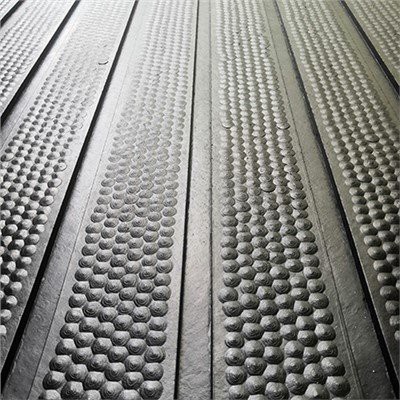 Ribbed Hammer Cow Mat